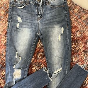 Blue ripped jeggings